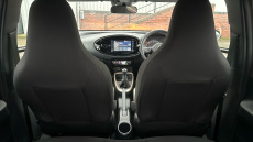 Toyota Aygo X 1.0 VVT-i Edge 5dr Petrol Hatchback
